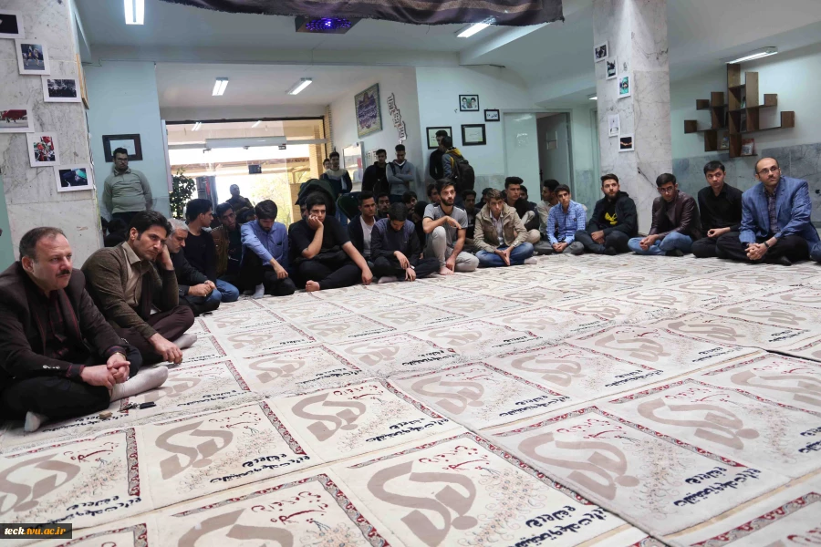 رییس بسیج اساتید کاشان:
سبک زندگی ما باید؛ یک سبک زندگی اسلامی باشد 3
