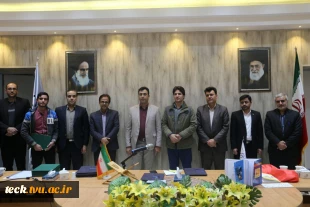 رییس دانشکده فنی شهید رجایی کاشان:
کتاب بهترین انیس یک فرد است 4