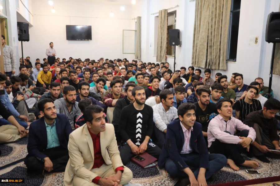 جشن اعیاد شعبانیه در خوابگاه مرکزی برگزار شد 6