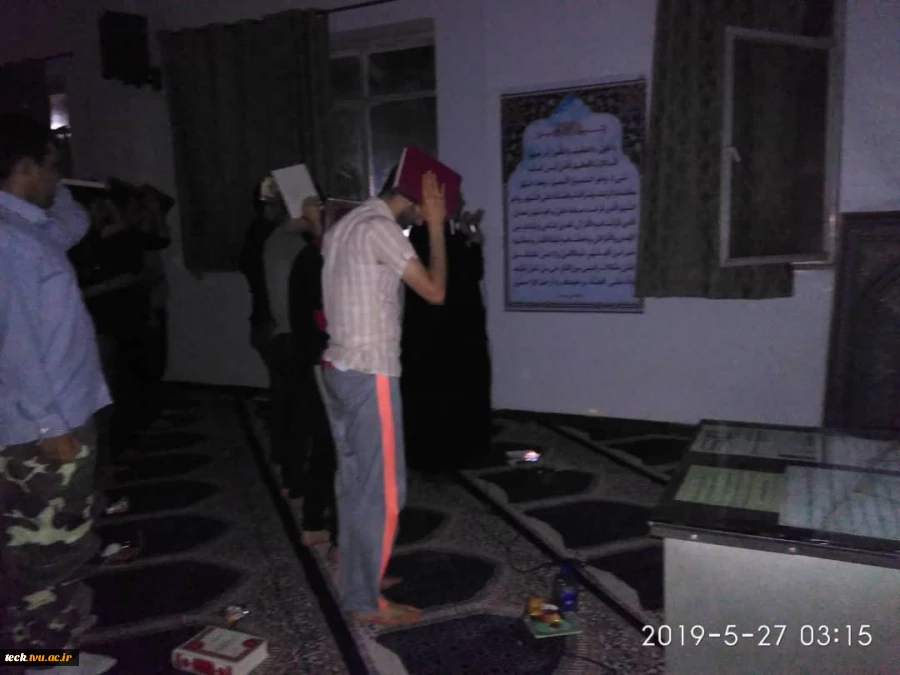 برگزاری مراسم احیاء شبهای قدر 19 و 21 و 23 ماه مبارک رمضان در نمازخانۀ خوابگاه دانشکده 7
