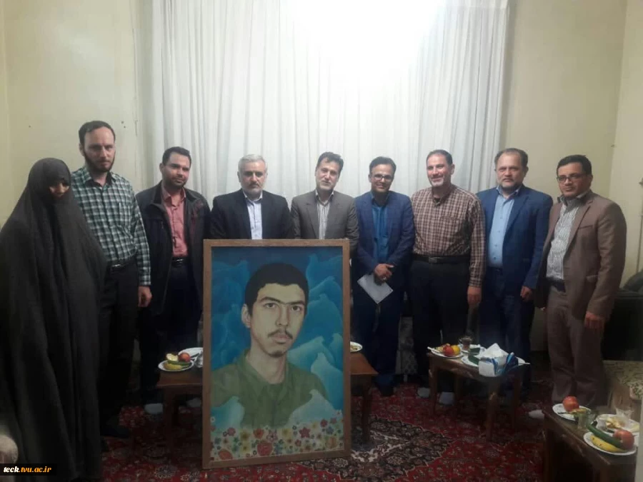دیدار جمعی از اساتید و مدیران دانشکده فنی شهید رجایی با خانواده شهید درودگر 2