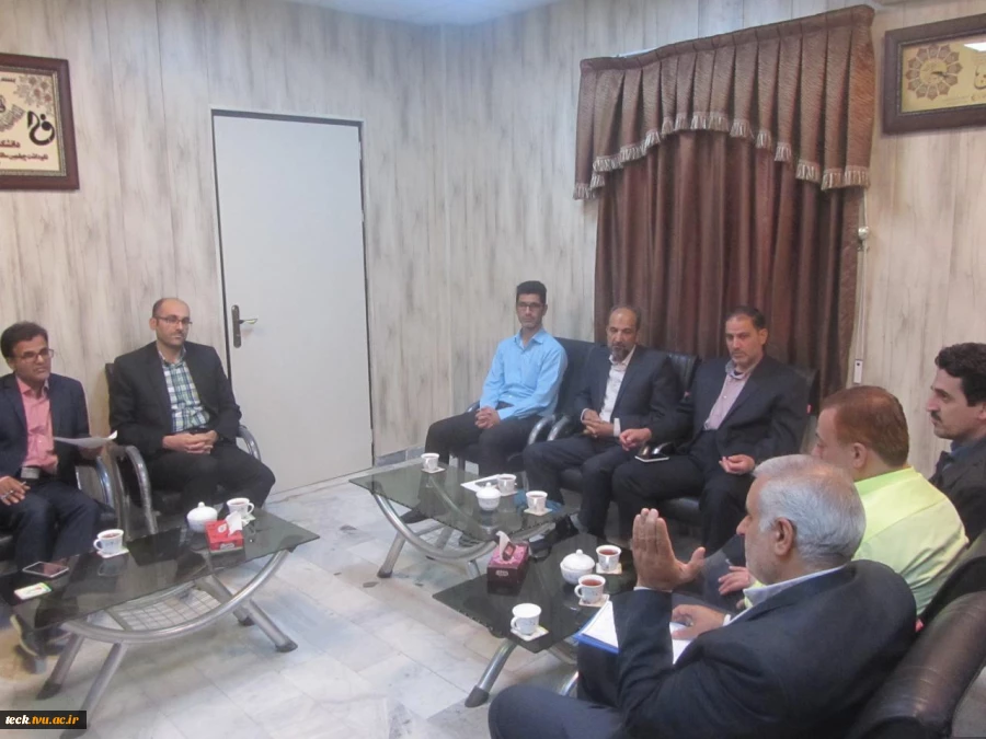 برگزاری جلسه شورای هماهنگی بسیج در دانشکده فنی شهید رجائی کاشان 8