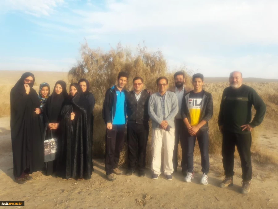 کویرنوردی جمعی از کارکنان دانشکده فنی شهید رجائی کاشان در کویر مرکزی آران و بیدگل 10
