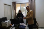 تقدیر از کارکنان اداری ومالی  به مناسبت روز حسابدار در دانشکده فنی شهید رجائی کاشان 6