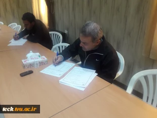 برگزاری آزمون کتاب اصول نگهبانی و حفاظت از سازمان های حراست کل استان اصفهان در بین نگهبانان دانشکده فنی شهید رجائی کاشان 5