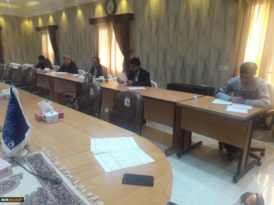 برگزاری آزمون کتاب اصول نگهبانی و حفاظت از سازمان های حراست کل استان اصفهان در بین نگهبانان دانشکده فنی شهید رجائی کاشان 6
