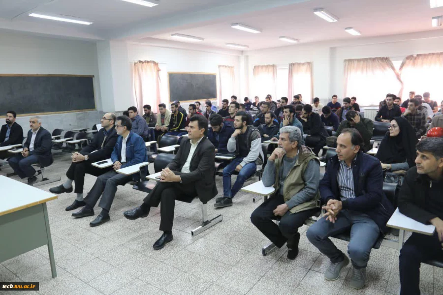 برگزاری دومین سمینار از سلسله سمینارهای دانشکده فنی شهید رجائی کاشان در هفته پژوهش 4