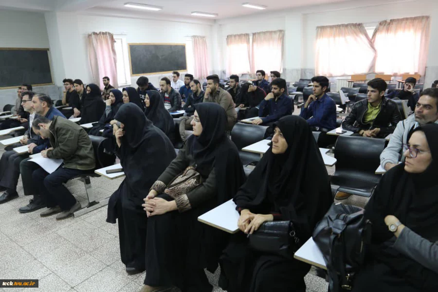 برگزاری سومین سمینار از سلسله سمینارهای تدارک دیده شده در هفته پژوهش در دانشکده فنی شهید رجائی کاشان 11