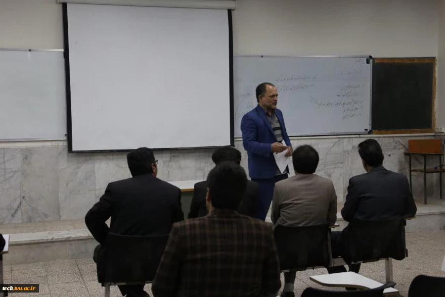 برگزاری پنجمین سمینار از سلسله سمینارهای برنامه ریزی شده در هفته پژوهش در دانشکده فنی شهید رجائی کاشان با عنوان چگونه فن بیان خود را تقویت کنیم؟ 7