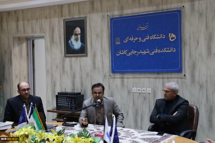 بازدید دکتر صادقی از حوزه معاونت راهبردی ریاست جمهوری از مرکز رشد و خلاقیت و نوآوری دانشکده فنی شهید رجائی کاشان 12