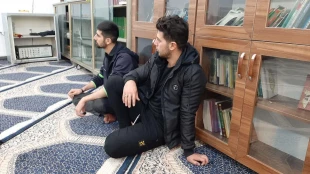 جلسه بزرگداشت شهید والامقام حاج قاسم سلیمانی در مجموعه خوابگاهی دانشکده فنی شهید رجائی کاشان 8