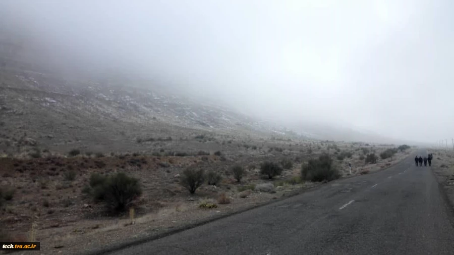 'گرمای صمیمیت در جدال با سرمای طبیعت، تقدیر از همکاران اجرایی و دست اندرکاران برگزاری امتحانات پایان ترم دانشکده فنی شهید رجائی کاشان با سفر به روستای کمال الملک در آغازین روزهای یازدهمین ماه سرد سال 2