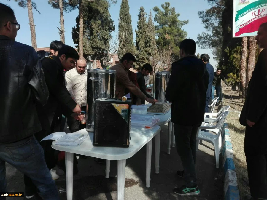 استقرار ایستگاه صلواتی در دانشکده فنی شهید رجائی کاشان همزمان با فرارسیدن روزهای دهه مبارک فجر و ورود دانشجویان جدیدالورود نیم سال بهمن 1398 4