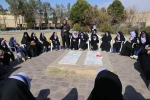 بازدید جمعی از دانش آموزان دختر مدرسه راهنمایی تولیت آران و بیدگل از مزار شهدای گمنام دانشکده فنی شهید رجائی کاشان و آشنایی با توانمندی های دانشگاه ضمن دیدار از نمایشگاه دستاوردها و محصولات تولیدی دانشجویی 6