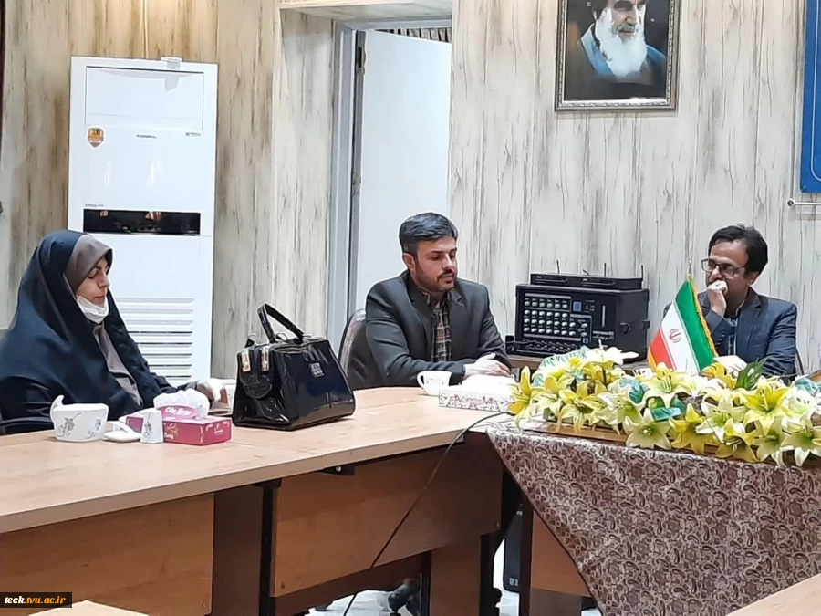 برگزاری کارگاه جنگ نرم و نشست بصیرتی پرسش و پاسخ  بسیج اساتید در دانشکده فنی شهید رجائی کاشان با حضور معاونت محترم بسیج اساتید دانشگاه های استان اصفهان در خصوص مسائل روز کشور 7