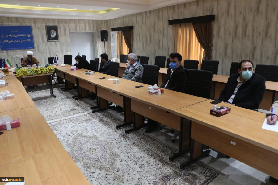 برگزاری پارت اول کارگروه تخصصی تبیین و توصیف جنبه های بیانیه گام دوم در دانشکده فنی شهید رجائی کاشان 3