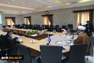 برگزاری پارت اول کارگروه تخصصی تبیین و توصیف جنبه های بیانیه گام دوم در دانشکده فنی شهید رجائی کاشان 6