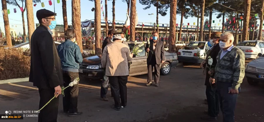 آیین تجلیل از شهدای انقلاب و دفاع مقدس و حضور جمعی از اعضای هیئت رئیسه، اساتید و کارکنان دانشکده فنی شهید رجائی در دارالسلام کاشان 22