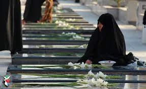 حضور و تجدید عهد و پیمان جمعی از کارکنان و اساتید و اعضای هیئت علمی دانشکده فنی شهید رجائی کاشان با شهیدان انقلاب اسلامی و دفاع مقدس در هفته بسیج مستضعفین 2