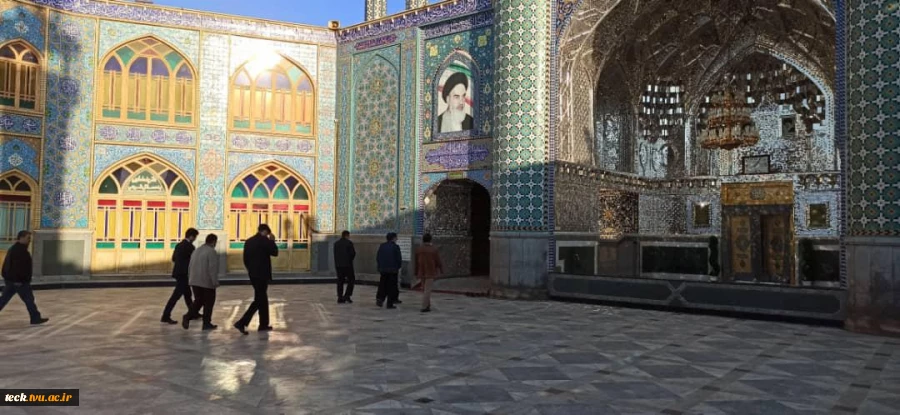 حضور و تجدید عهد و پیمان جمعی از کارکنان و اساتید و اعضای هیئت علمی دانشکده فنی شهید رجائی کاشان با شهیدان انقلاب اسلامی و دفاع مقدس در هفته بسیج مستضعفین 9