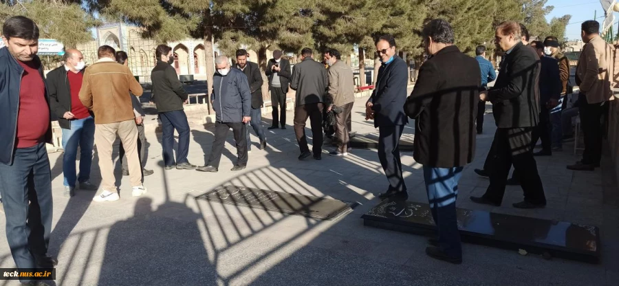 تجدید پیمان اعضای هیئت رئیسه، کارکنان و اساتید دانشکده فنی شهید رجائی کاشان با شهیدان دفاع مقدس 8