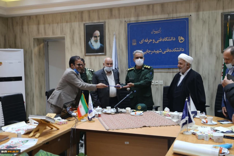 برگزاری جلسه شورای بسیج سازمان ها، ادارات و نهادهای کاشان در دانشکده فنی شهید رجائی کاشان 19