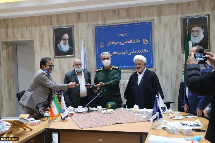 برگزاری جلسه شورای بسیج سازمان ها، ادارات و نهادهای کاشان در دانشکده فنی شهید رجائی کاشان 20