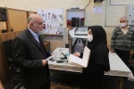 بازدید سردار جواد نائینی کفیل نمایندگی مردم کاشان و آران و بیدگل در مجلس شورا از هسته های فناور مرکز رشد و خلاقیت دانشکده فنی شهید رجائی پسران کاشان 19