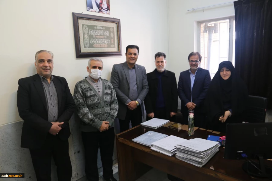 تجلیل از بانوان شاغل در دانشکده فنی شهید رجائی کاشان به مناسبت فرارسیدن ولادت باسعادت حضرت فاطمه زهرا سلام الله و روز زن 8