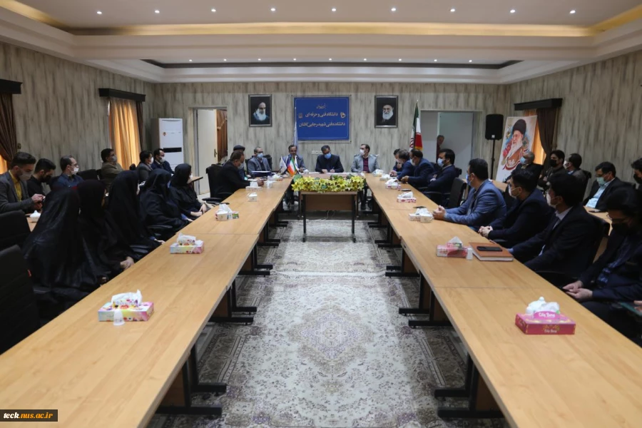 بازدید فرماندار محترم شهرستان کاشان آقای دکتر محمدشریف زارعی از دانشکده فنی شهید رجائی کاشان 3