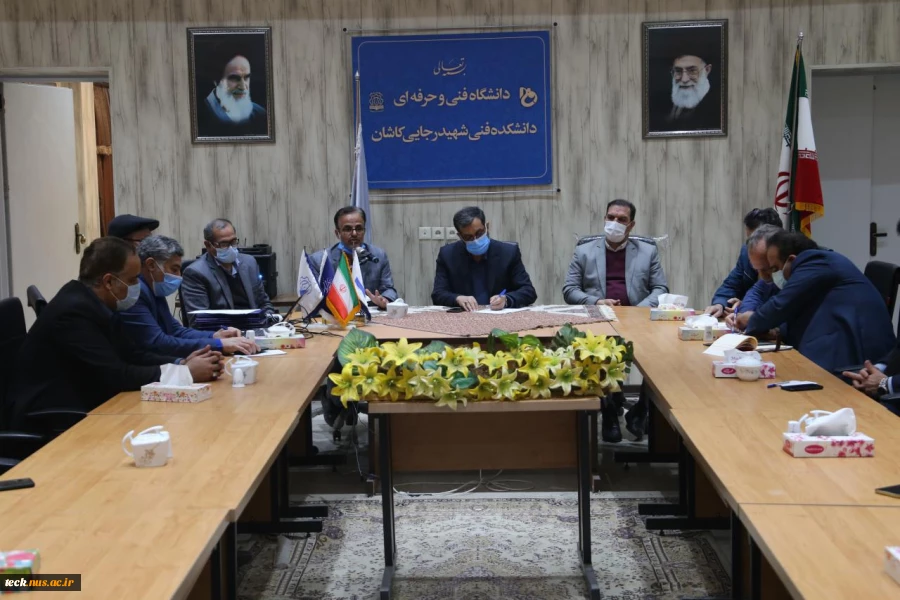 بازدید فرماندار محترم شهرستان کاشان آقای دکتر محمدشریف زارعی از دانشکده فنی شهید رجائی کاشان 4