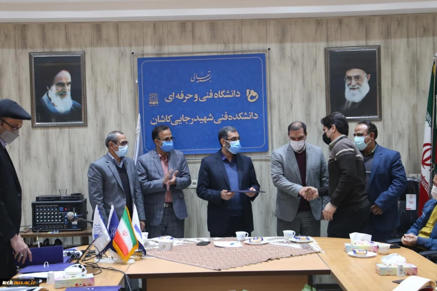 بازدید فرماندار محترم شهرستان کاشان آقای دکتر محمدشریف زارعی از دانشکده فنی شهید رجائی کاشان 19