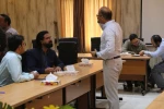 برگزاری اولین جلسه از مجموعه برنامه های آموزشی مهارت های زندگی ویژه استادان و کارکنان دانشکده فنی شهیدرجائی کاشان 11