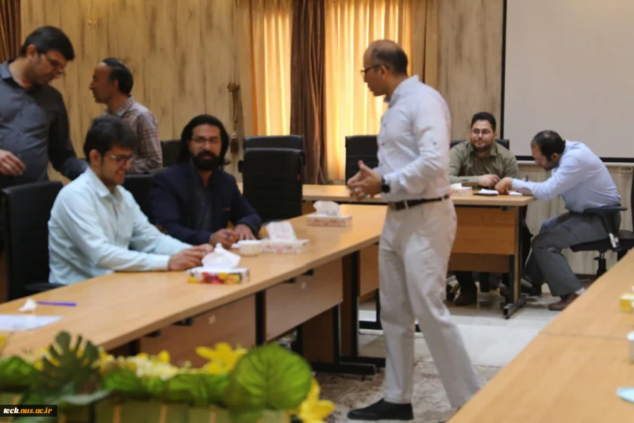 برگزاری اولین جلسه از مجموعه برنامه های آموزشی مهارت های زندگی ویژه استادان و کارکنان دانشکده فنی شهیدرجائی کاشان 12