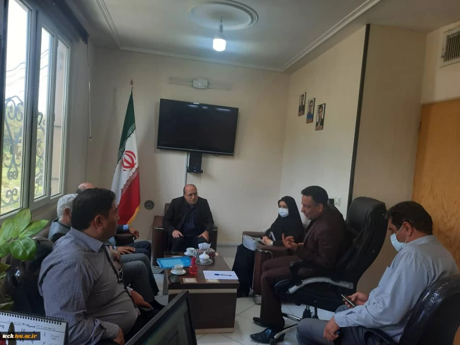 برگزاری جلسه هماهنگی جهت رفع مشکل زمین دانشکده دختران کاشان با حضور مدیر کل محترم دفتر امور حقوقی سازمان مرکزی دانشگاه فنی وحرفه ایی در اداره راه و شهرسازی کاشان 6