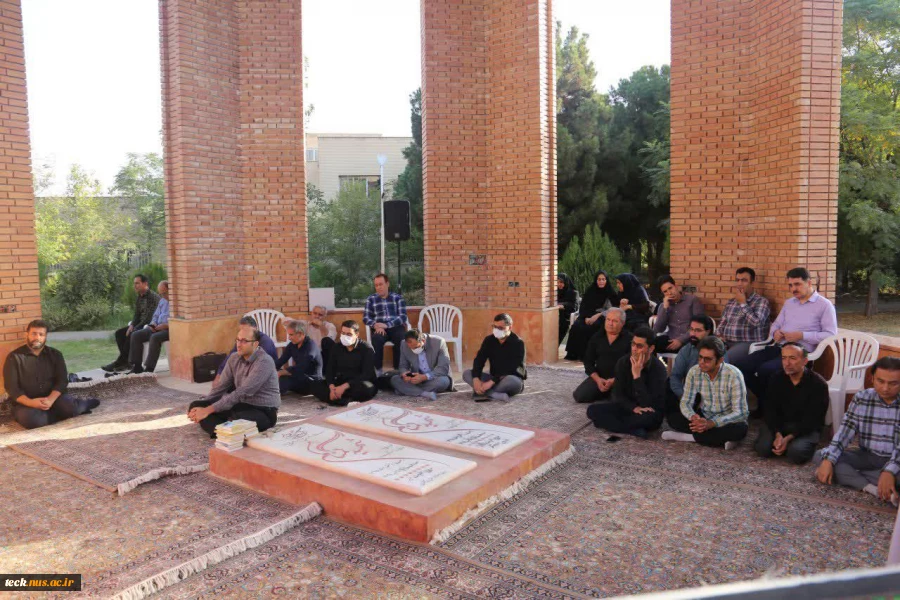 دومین روز از برگزاری زیارت عاشورا در دهه سوم محرم در دانشکده فنی و حرفه ای شهید رجائی کاشان 7