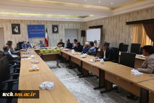 برگزاری جلسه هماهنگی و تبادل نظر با مدیران و روسای هنرستان های فنی کاشان 3
