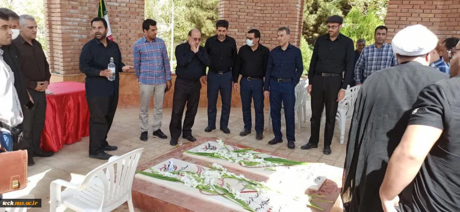 تجدید عهد و پیمان با شهدای انقلاب اسلامی همزمان با هفته دفاع مقدس در دانشکده فنی و حرفه ای شهید رجائی کاشان 12