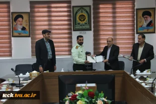 تقدیر و تشکر از نیروی انتظامی شهرستان کاشان توسط مسئولین و دانشجویان دانشکده فنی و حرفه ای شهید رجائی کاشان 7