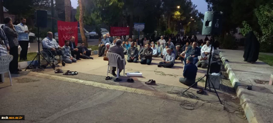 ارائه خدمات محیطی جهت برگزاری جلسه انس با شهدای شهرستان در دانشکده فنی و حرفه ای شهید رجائی کاشان 11