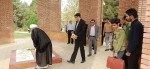 تجدید عهد و پیمان با شهدای گمنام مدفون در دانشکده فنی و حرفه ای شهید رجائی کاشان 5