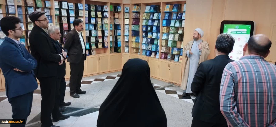 شرکت جمعی از کارکنان دانشکده فنی و حرفه ای کاشان در اردوی یک روزه قم و جمکران 6