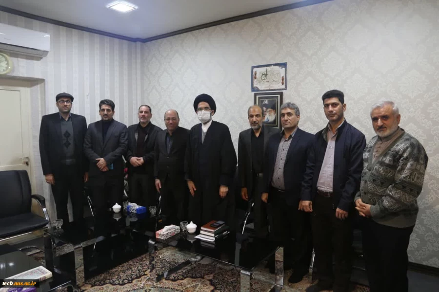 دیدار جمعی از کارکنان دانشکده فنی و حرفه ای شهید رجائی کاشان با نماینده محترم ولی فقیه و امام جمعه شهرستان کاشان جناب حجه الاسلام سید سعید حسینی 9