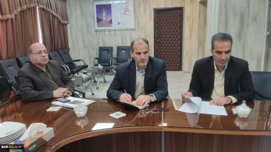 بازدید جناب آقای یادگاری معاون فنی و جناب آقای مولایی نژاد سرپرست فتی نخستین المپیاد ورزشی بسیج اساتید دانشگاه فنی و حرفه‌ای از دانشکده فنی و حرفه ای شهید رجایی کاشان 11