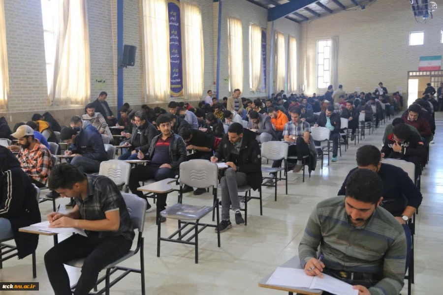 گزارش تصویری امتحانات پایان ترم نیمسال اول 1403 - 1402 17