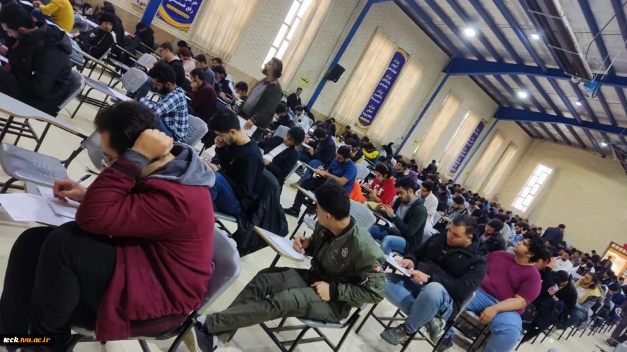 گزارش تصویری امتحانات پایان ترم نیمسال اول 1403 - 1402 23