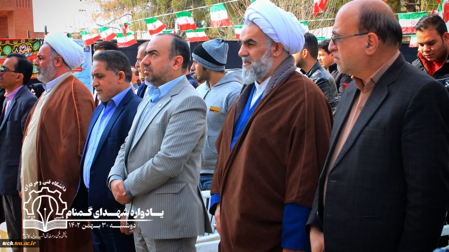 گزارش تصویری نهمین یادواره شهدای دانشجوی دانشکده فنی و حرفه ای شهید رجایی کاشان 12