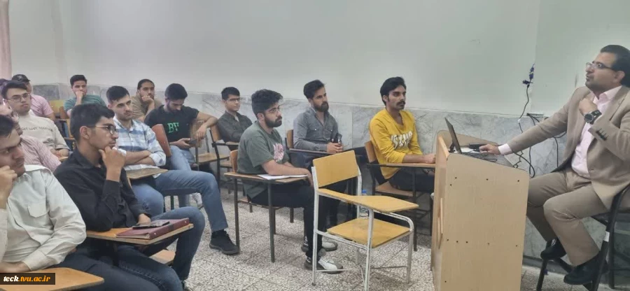 برگزاری کارگاه آموزشی مهارت کاریابی و کارآفرینی 4