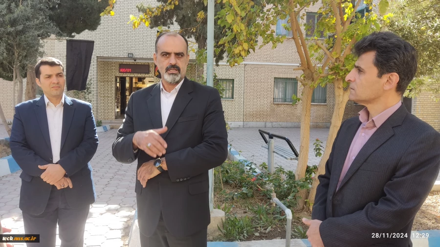 بازدید معاون اداری و مالی دانشگاه ملی مهارت از دانشکده شهید رجایی کاشان 3