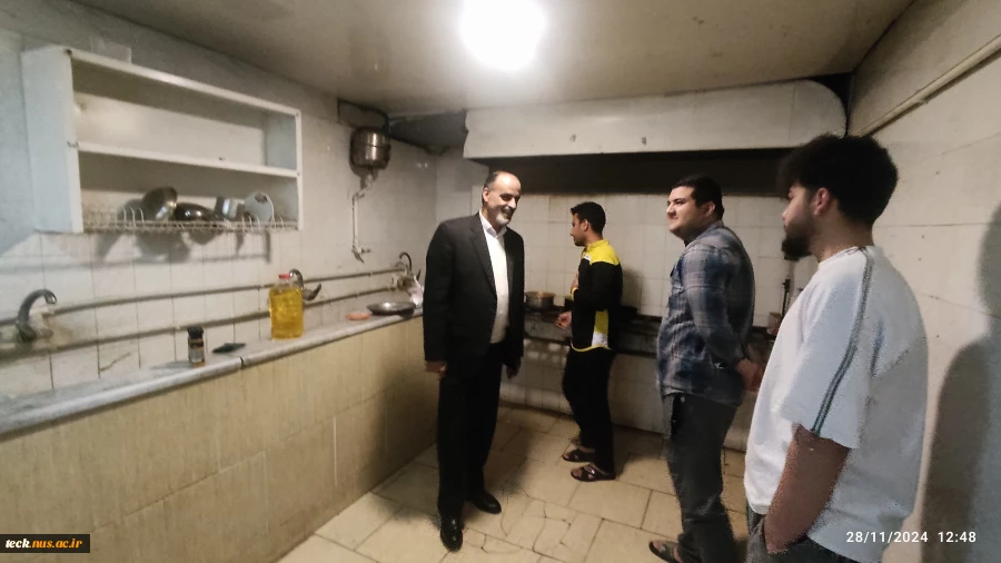 بازدید معاون اداری و مالی دانشگاه ملی مهارت از دانشکده شهید رجایی کاشان 7